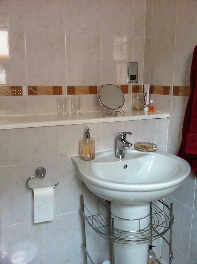 Gala Rooms Homestay - Free Parking Edimburgo Esterno foto